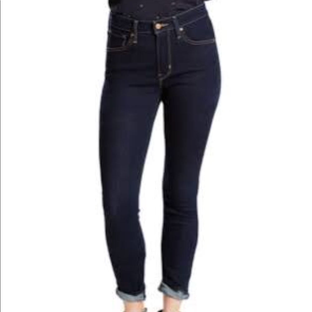 Dark blue 501 Levi’s